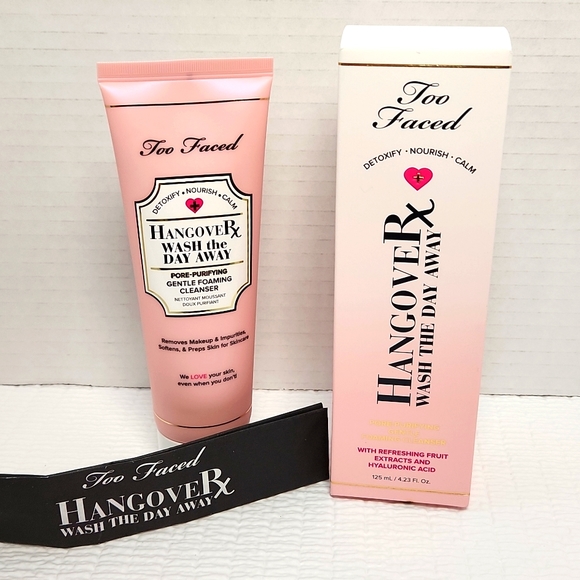 Too Faced Other - Too Faced HangoveRx Wash the Day Away pore purifying gentle foaming cleanser